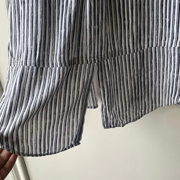 Velvet Heart Black and White Striped Button Down Shirt - Picture 5 of 9
